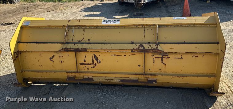 image for item EL0061 Pro Tech Snow pusher skid steer snow pusher