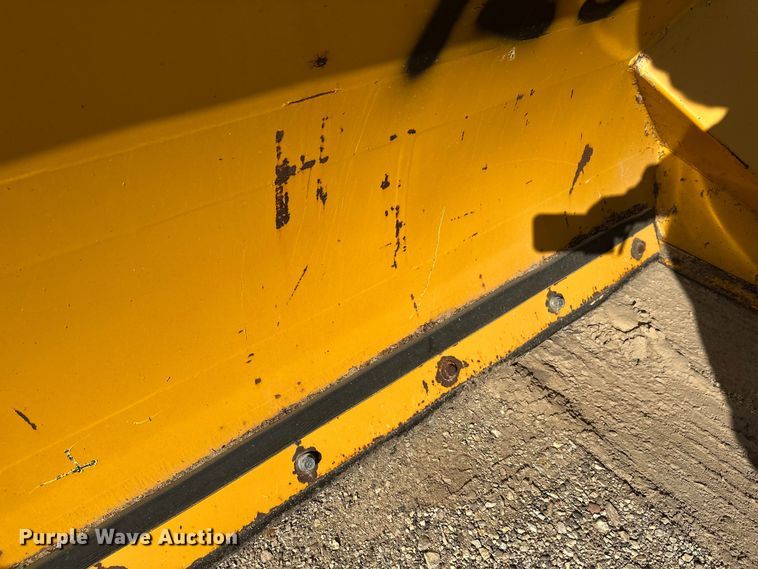 image for item EL0061 Pro Tech Snow pusher skid steer snow pusher