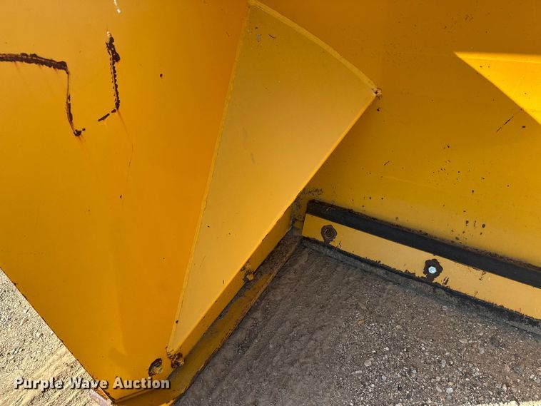 image for item EL0061 Pro Tech Snow pusher skid steer snow pusher