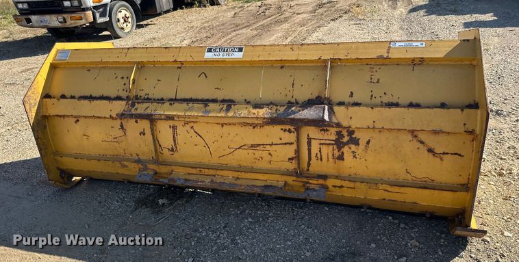 image for item EL0062 Pro Tech Snow pusher skid steer snow pusher