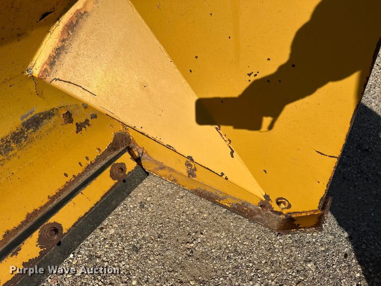 image for item EL0062 Pro Tech Snow pusher skid steer snow pusher