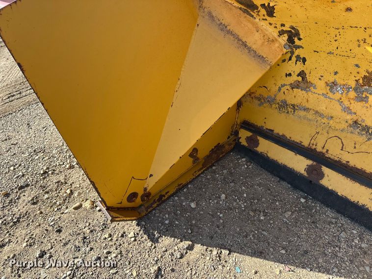 image for item EL0062 Pro Tech Snow pusher skid steer snow pusher