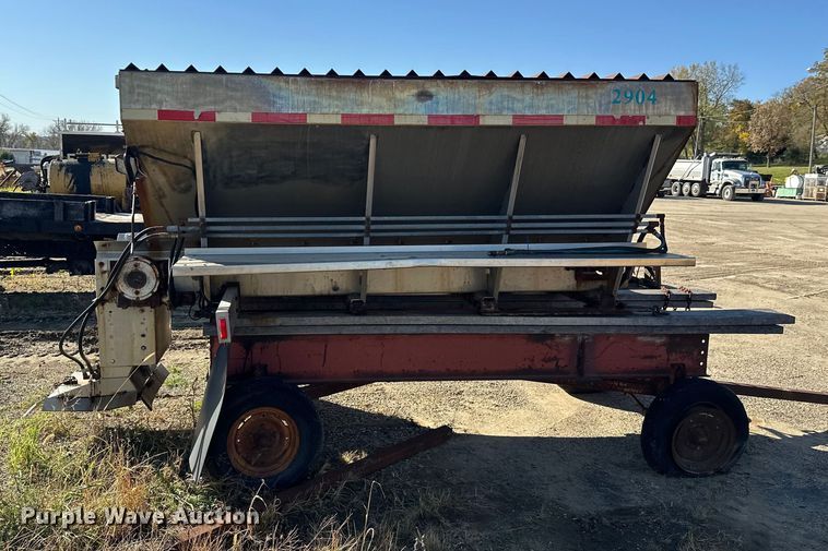 image for item EL0065 Henderson Chief spreader