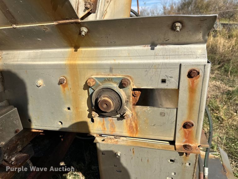 image for item EL0065 Henderson Chief spreader