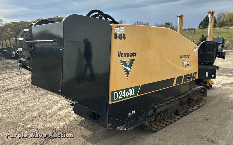 image for item EL0066 2021 Vermeer Navigator D24x40 Series III directional boring unit