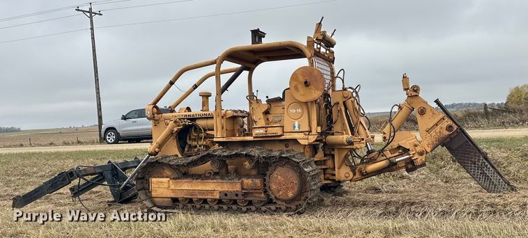 image for item EL0080 1971 International TD15B cable plow