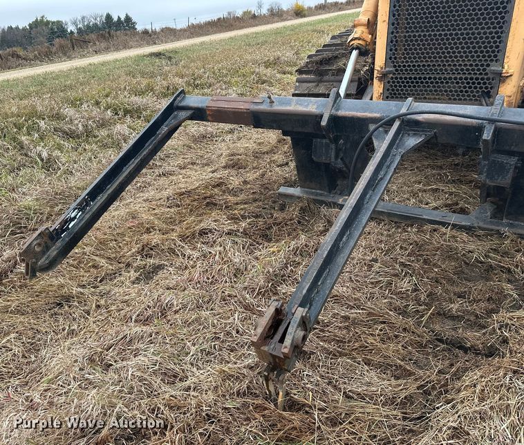 image for item EL0080 1971 International TD15B cable plow