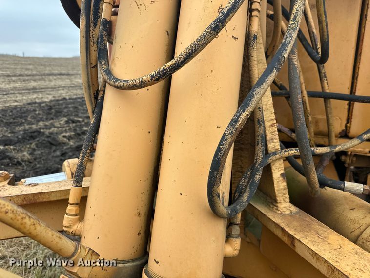 image for item EL0080 1971 International TD15B cable plow