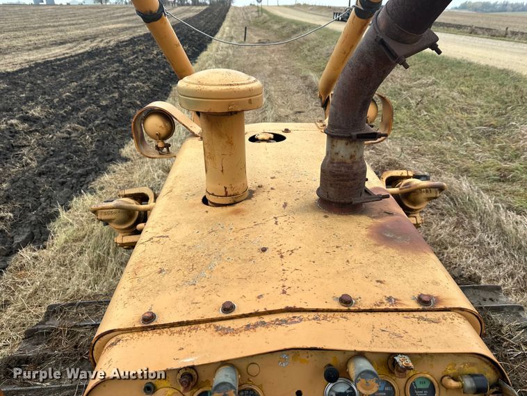 image for item EL0080 1971 International TD15B cable plow