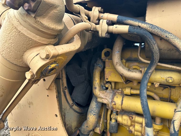 image for item EL0080 1971 International TD15B cable plow