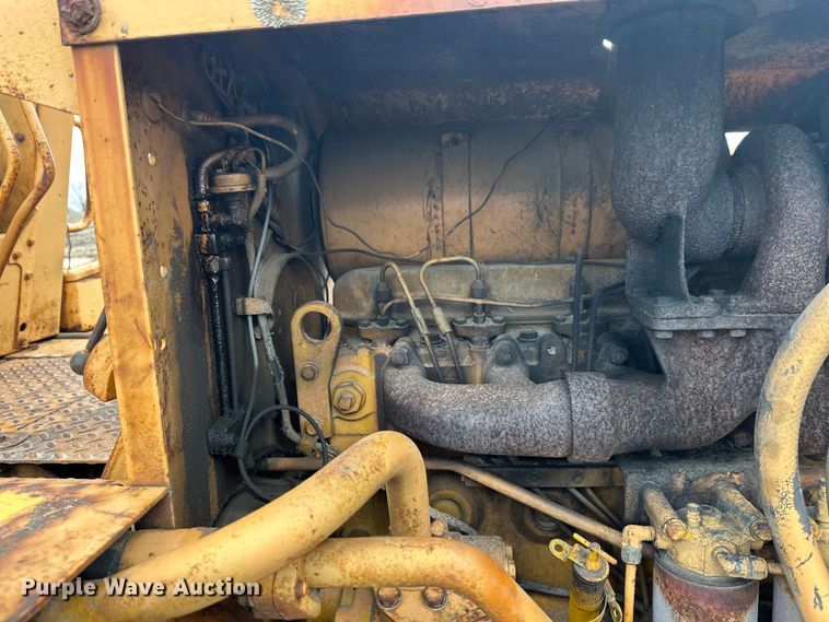 image for item EL0080 1971 International TD15B cable plow