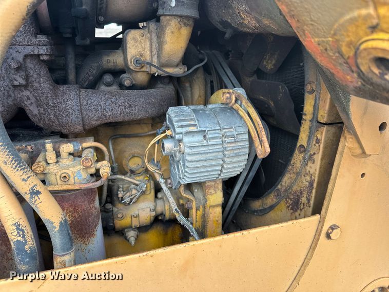 image for item EL0080 1971 International TD15B cable plow