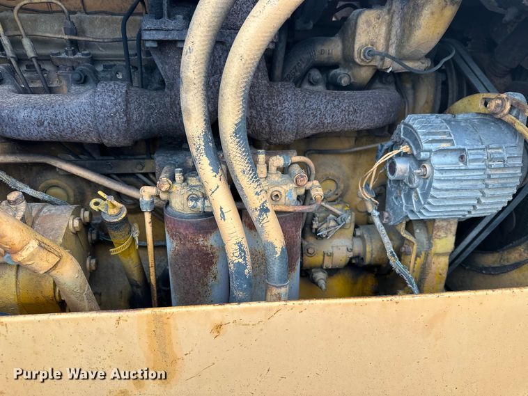 image for item EL0080 1971 International TD15B cable plow