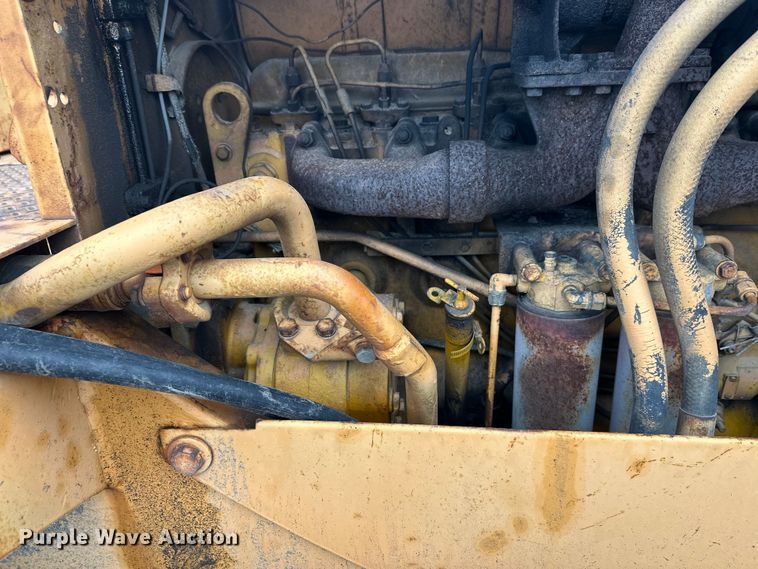 image for item EL0080 1971 International TD15B cable plow