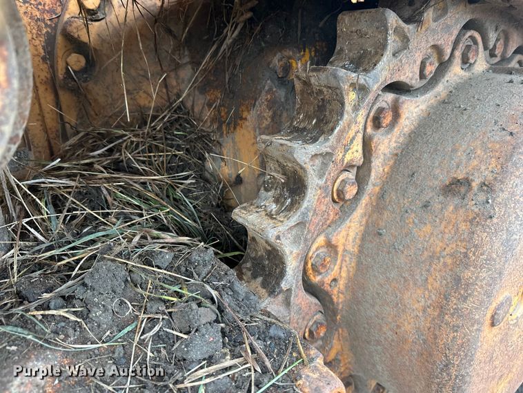 image for item EL0080 1971 International TD15B cable plow