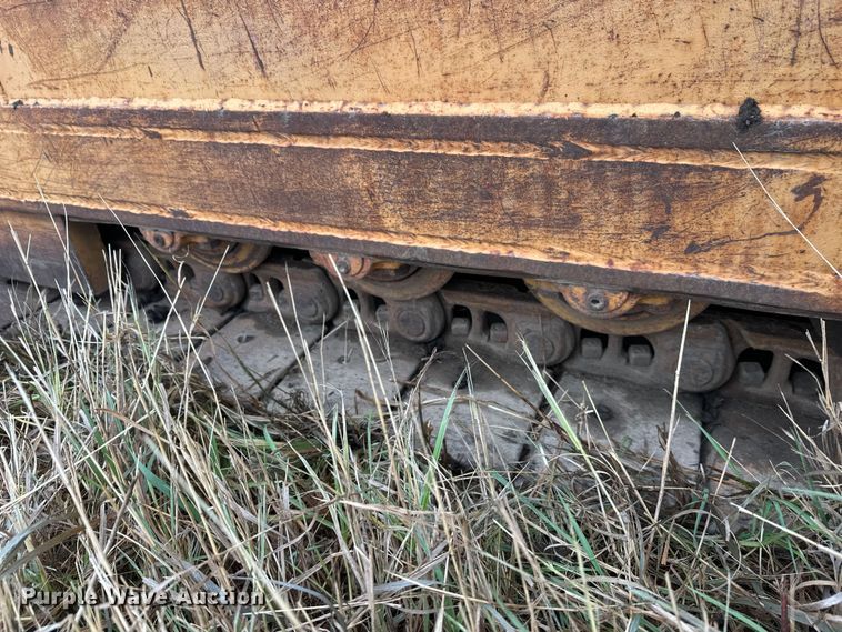 image for item EL0080 1971 International TD15B cable plow