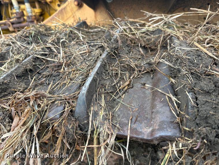 image for item EL0080 1971 International TD15B cable plow