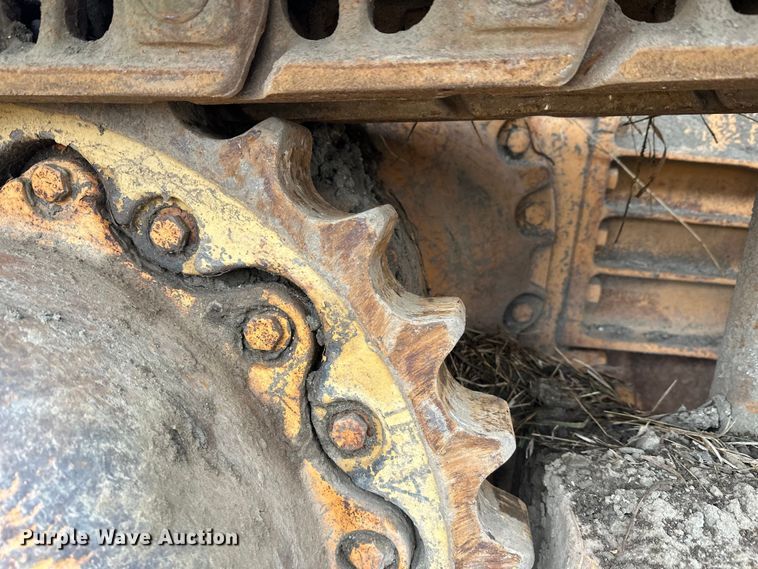 image for item EL0080 1971 International TD15B cable plow