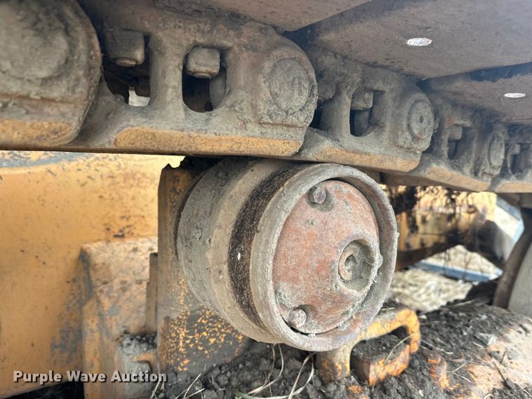 image for item EL0080 1971 International TD15B cable plow