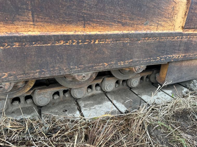 image for item EL0080 1971 International TD15B cable plow