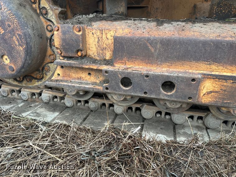 image for item EL0080 1971 International TD15B cable plow