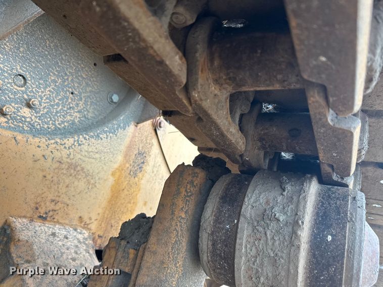 image for item EL0080 1971 International TD15B cable plow