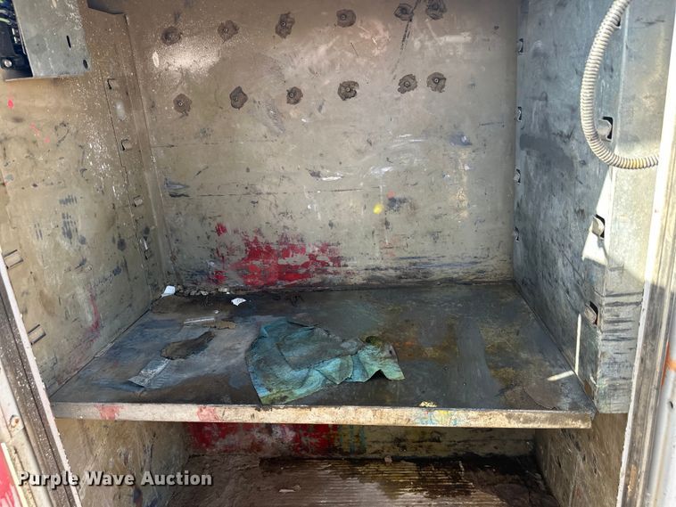 image for item EL0081 2015 RAM 5500 Crew Cab utility / service truck