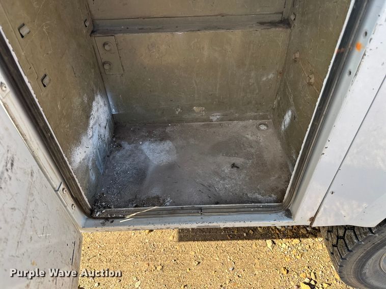 image for item EL0081 2015 RAM 5500 Crew Cab utility / service truck