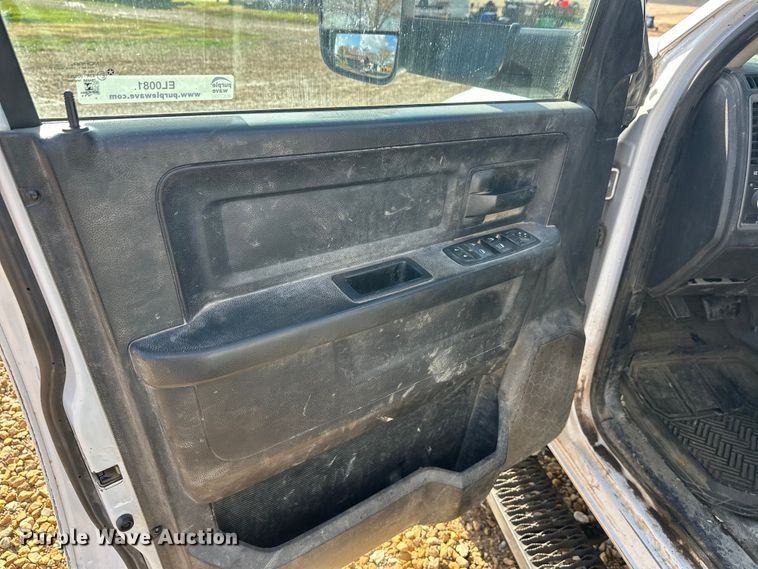 image for item EL0081 2015 RAM 5500 Crew Cab utility / service truck