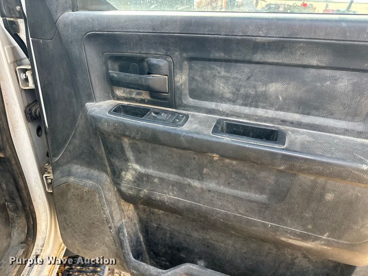 image for item EL0081 2015 RAM 5500 Crew Cab utility / service truck