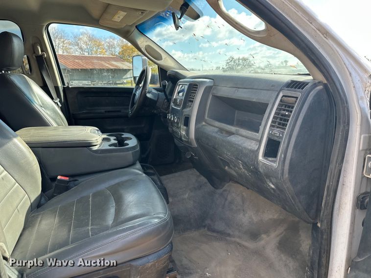 image for item EL0081 2015 RAM 5500 Crew Cab utility / service truck