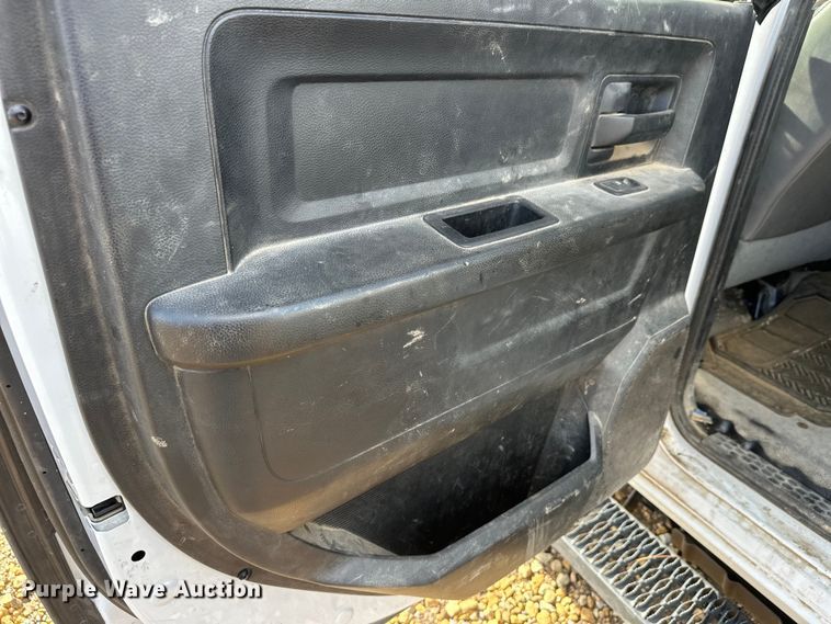 image for item EL0081 2015 RAM 5500 Crew Cab utility / service truck