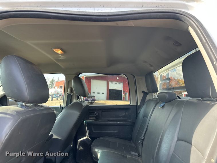 image for item EL0081 2015 RAM 5500 Crew Cab utility / service truck