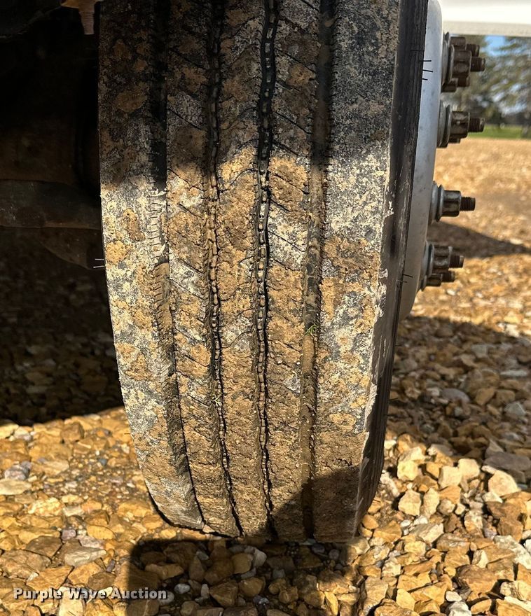 image for item EL0081 2015 RAM 5500 Crew Cab utility / service truck