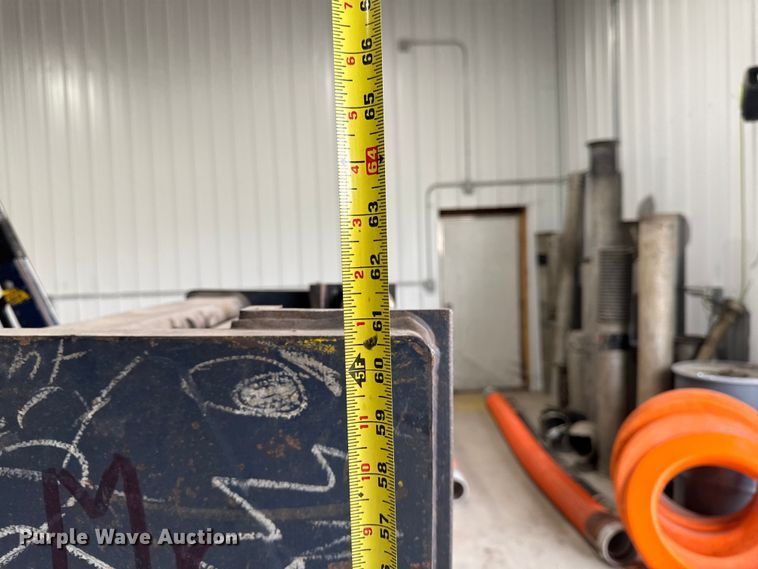 image for item EM2414 Komatsu FG25ST-11 forklift