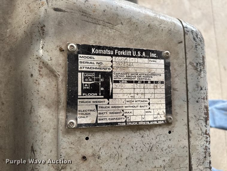 image for item EM2414 Komatsu FG25ST-11 forklift