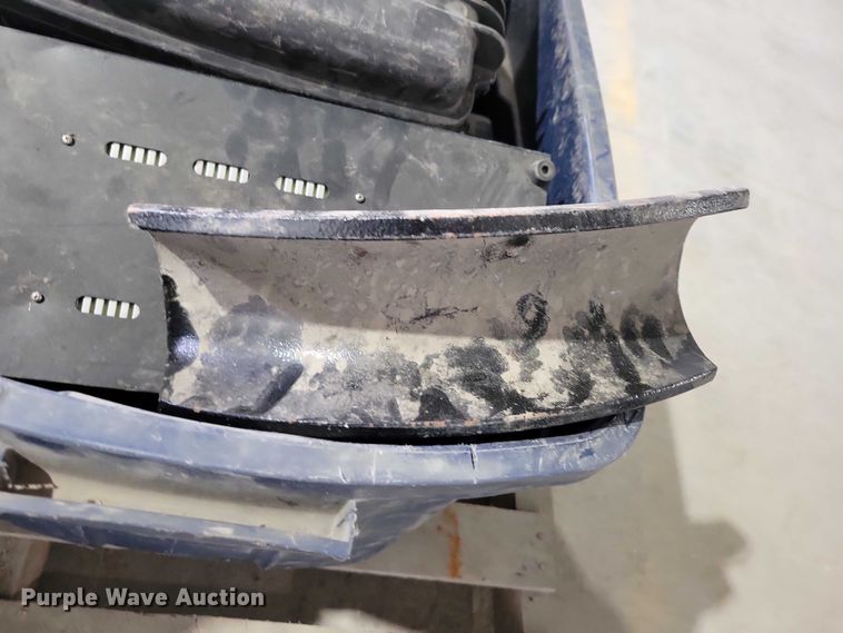 image for item EM2418 Assorted tools