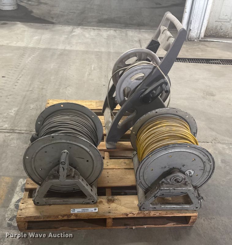 image for item EM2422 (3) electric cord reels