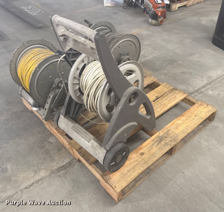 image for item EM2422 (3) electric cord reels