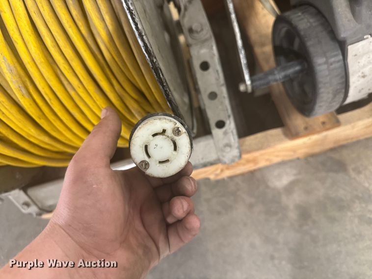 image for item EM2422 (3) electric cord reels