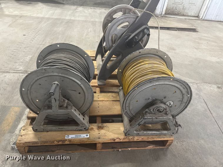 image for item EM2422 (3) electric cord reels