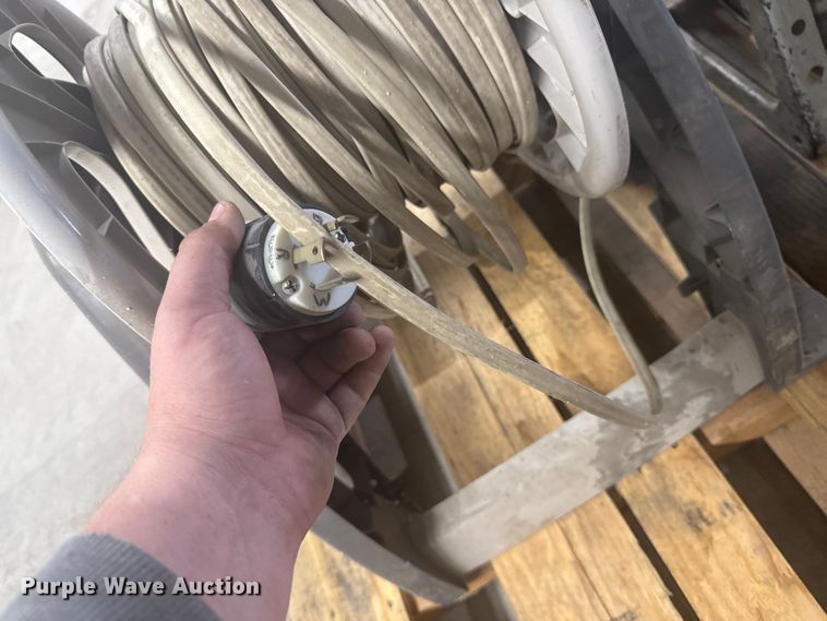 image for item EM2422 (3) electric cord reels