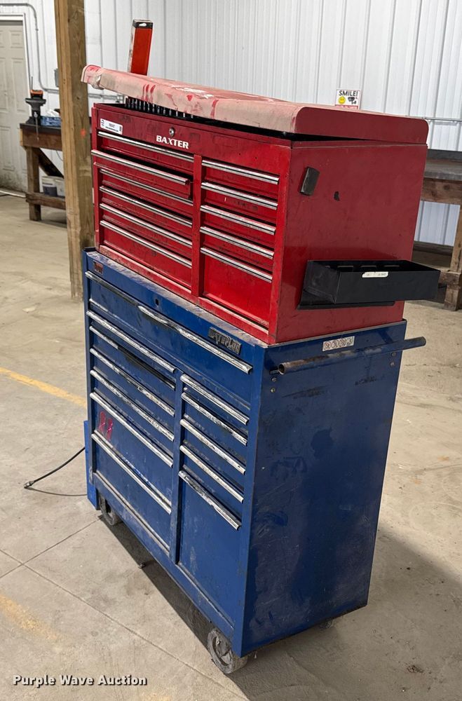 image for item EM2427 Assorted tools