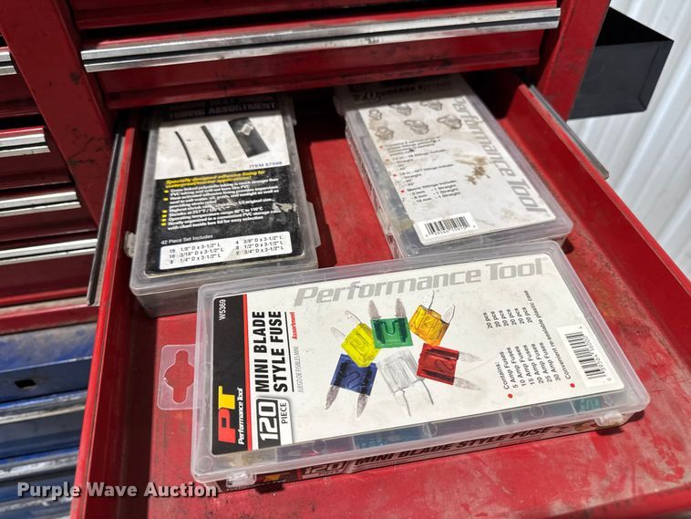 image for item EM2427 Assorted tools