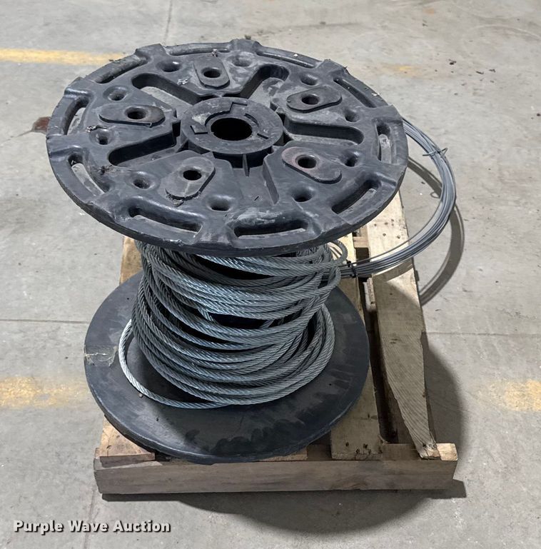 image for item EM2433 Assorted cable and wire