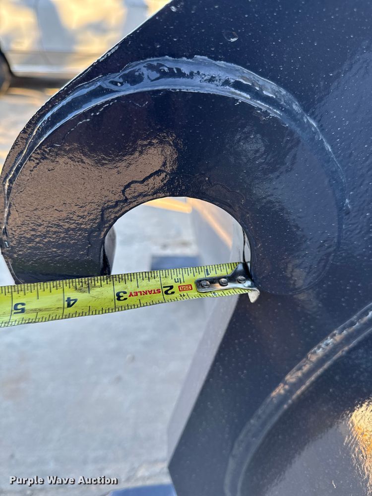 image for item EM2445 JRB Komatsu WA250-6 wheel loader grapple bucket