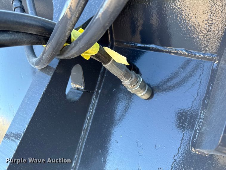 image for item EM2445 JRB Komatsu WA250-6 wheel loader grapple bucket