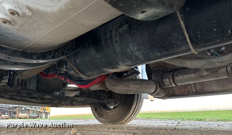 image for item EM2450 2016 Kenworth T680 semi truck