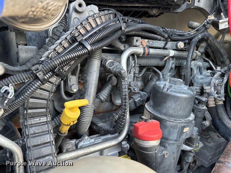 image for item EM2450 2016 Kenworth T680 semi truck