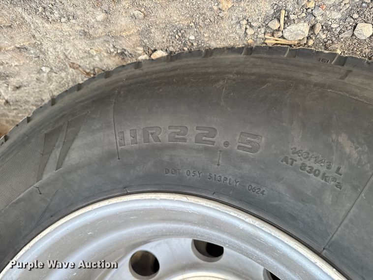 image for item EM2450 2016 Kenworth T680 semi truck